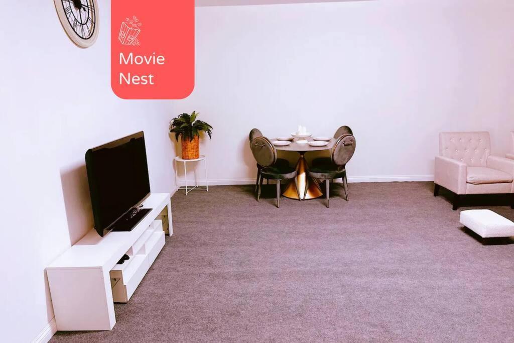 Movie Nest - 2Br - Huge Backyard W Grill Apartamento La Puente Exterior foto